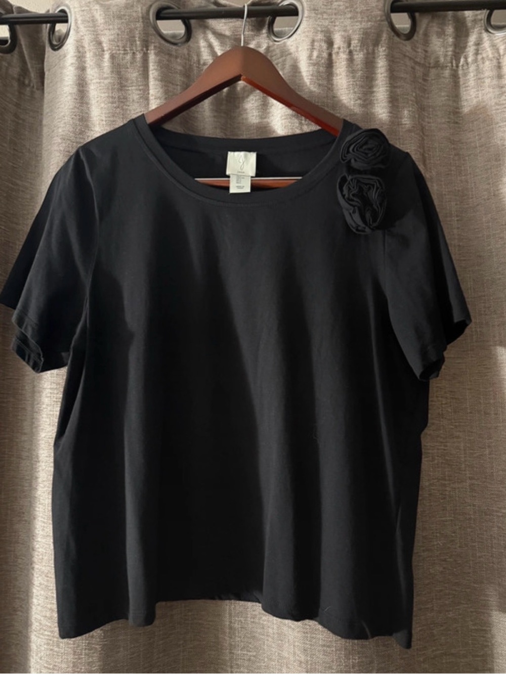 Joie Black Short-Sleeve Tee with Shoulder Rosette Pair